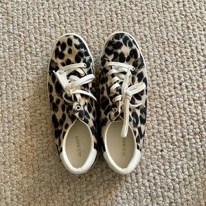 Old Navy Leopard Sneakers
